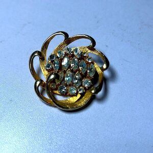 Beautiful BSK Rhinestone Brooch